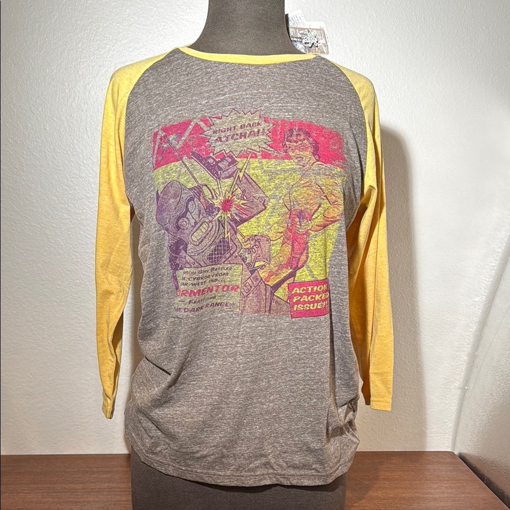 Radio days comic T-shirt